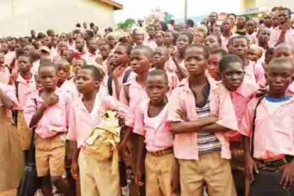 FG Considers Compulsory Levy For Students In Primary, Secondary Schools